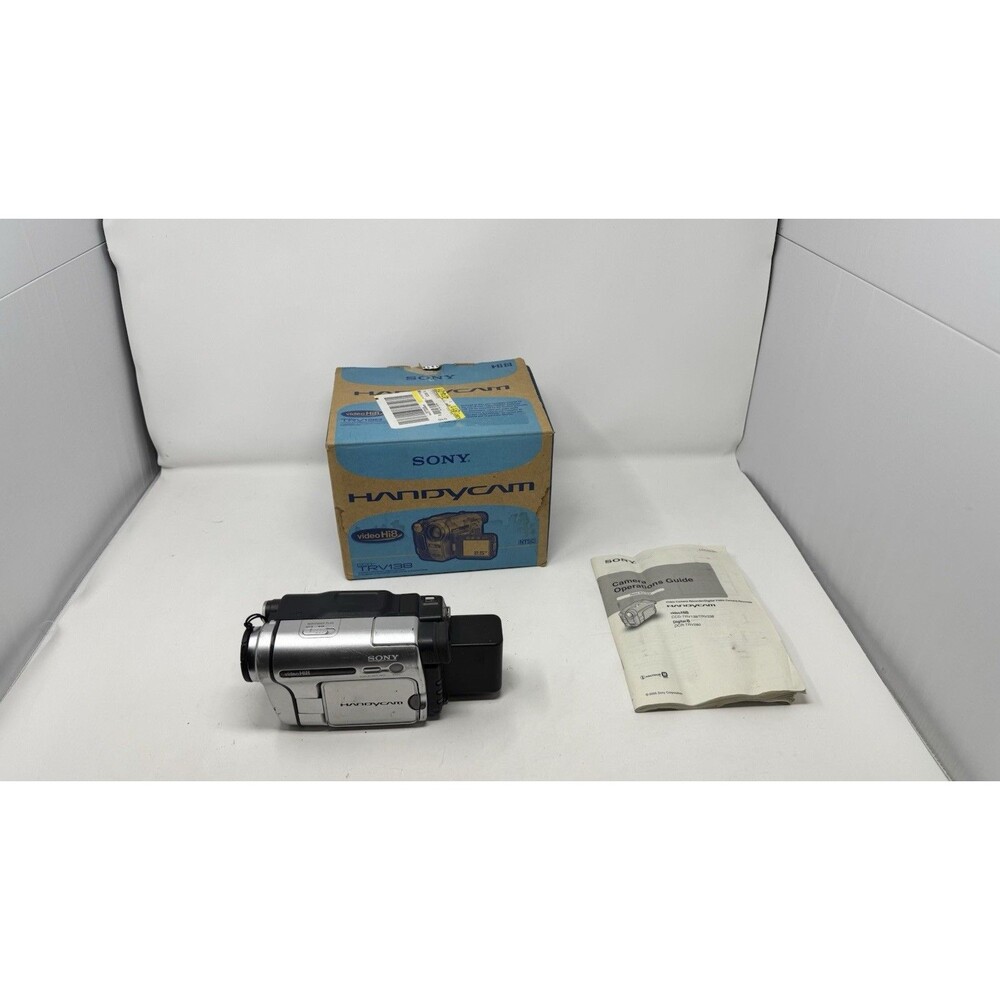 Sony Handycam DCR-TRV138 Hi-8 Camcorder With Nightshot Plus Tested***P/R***